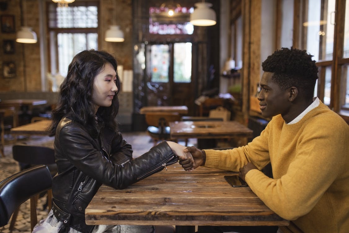 Avodate.com: A Comprehensive Review of the current Revolution in Online Dating